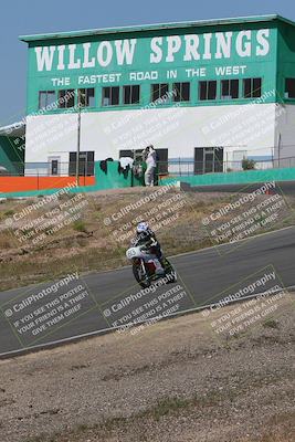 media/Apr-20-2025-AHRMA (Sun) [[393a79c373]]/Race/Group 2/Turn 4b/